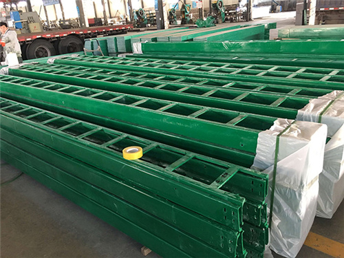 玻璃鋼橋架400*200廠家報(bào)價(jià)多少錢一米