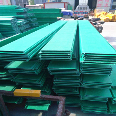 200x100槽式電纜穿線橋架報(bào)價(jià)