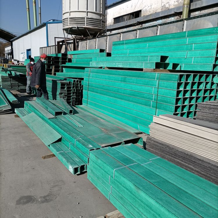 600*100玻璃鋼電纜橋架如何選擇